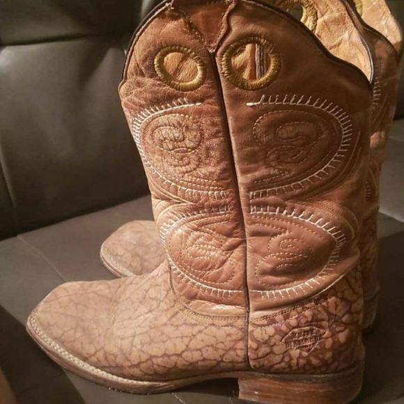 White Diamond Cowboy Boots Size 7 - Picture 2 of 5